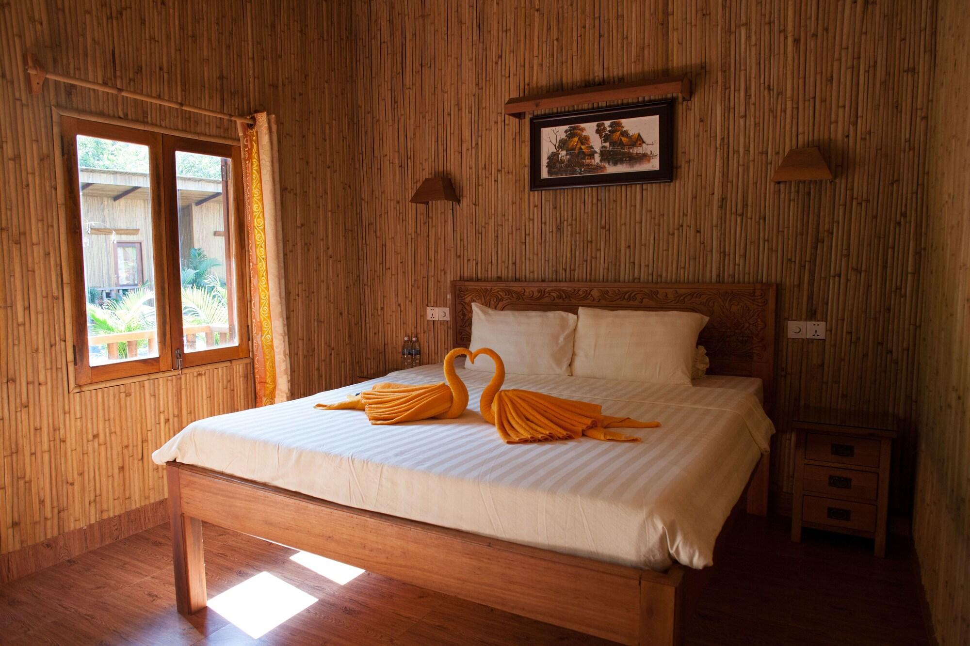 Sok Sabay Resort Sihanoukville Esterno foto